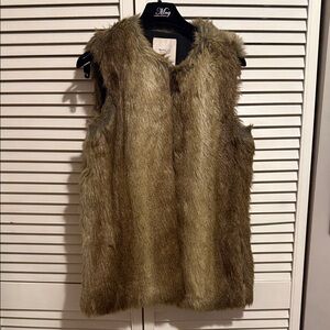 Faux Fur Vest in Brown